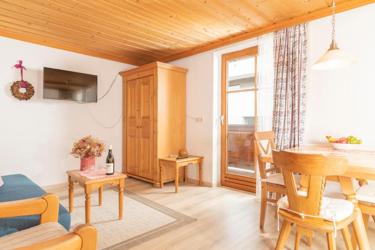 Bernhofer Apartment *